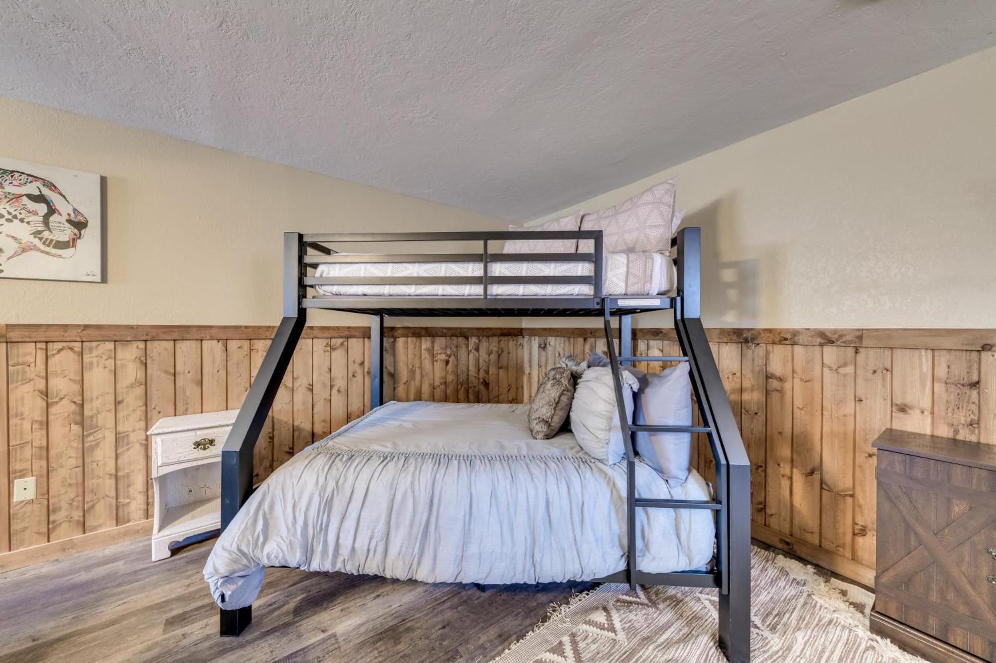 Ruidoso Home With Patio, Walk To Restaurants! 外观 照片