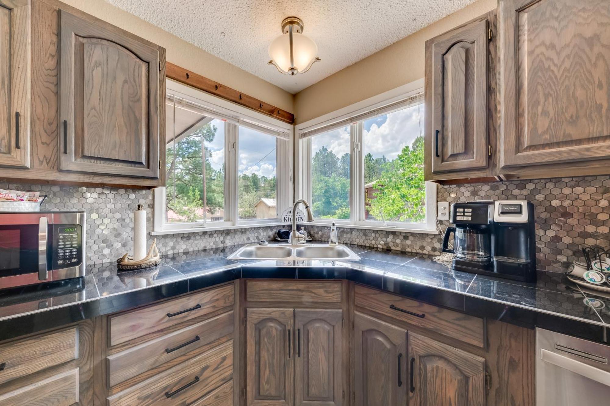 Ruidoso Home With Patio, Walk To Restaurants! 外观 照片